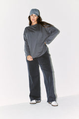 Fits Embroidered Crew Neck Long Sleeve T-Shirt